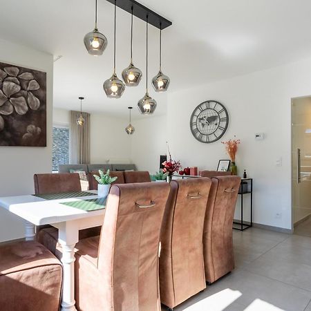 Cedrien Terrace Apartment Ла Рош ан Арден Екстериор снимка